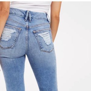 Good American Jeans - GOOD LEGS STRAIGHT size 4